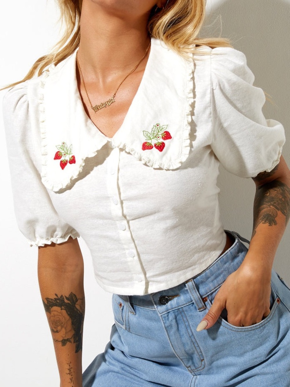White Strawberry-Embroidered Puff Sleeve Cropped Top